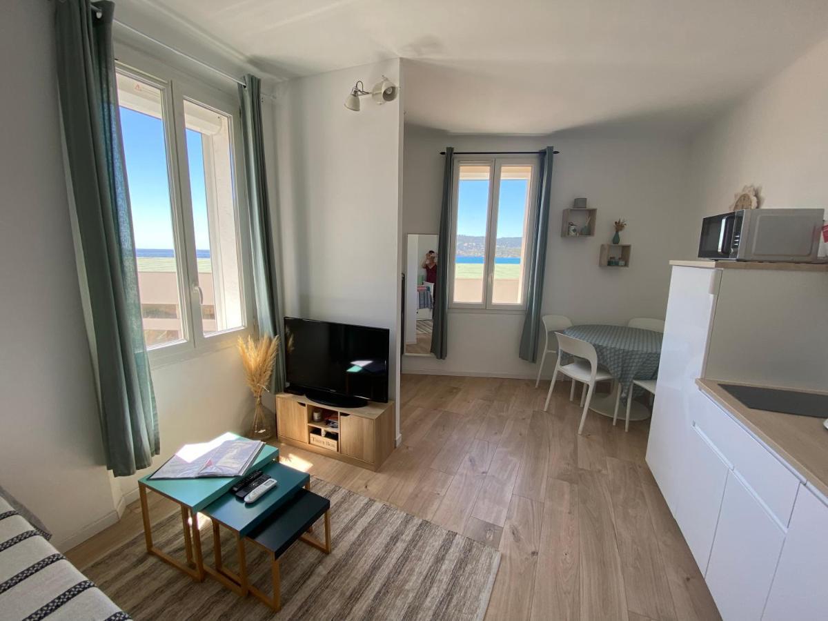 Studio Le Monroe Les Pieds Dans L'Eau 10 M De La Mer 滨海拉塞讷 外观 照片